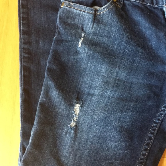 Arizona Jeans - Picture 3 of 5